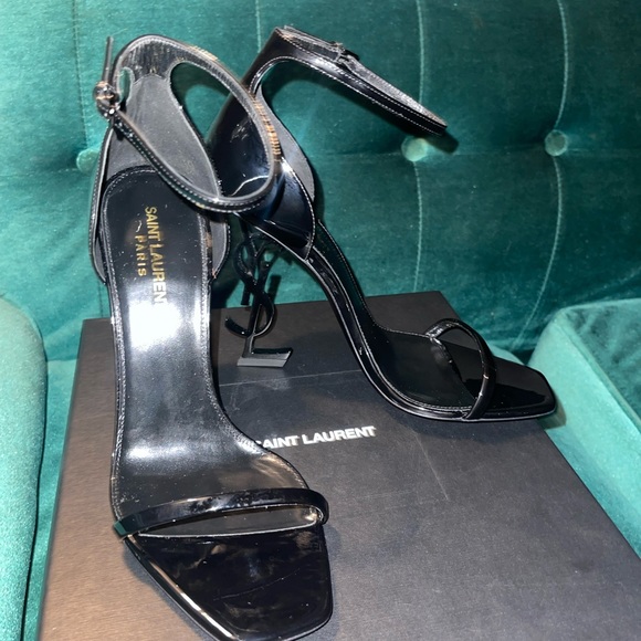 Worn once, in brand new condition - Picture 8 of 8